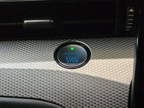 Used 2023 Ford Mustang Mach-E Select image 34