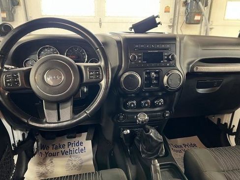Used 2012 Jeep Wrangler Unlimited Sport AWD/4WD image 7