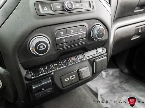 Used 2024 Chevrolet Silverado 2500 Custom w/ Custom Value Package image 30