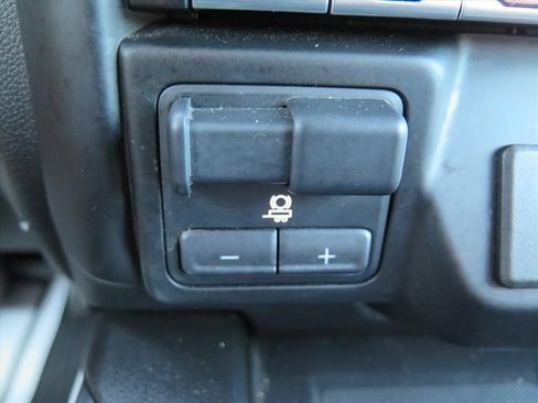 Used 2023 Chevrolet Silverado 2500 High Country w/ Technology Package AWD/4WD image 17
