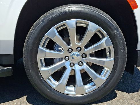 Certified 2023 Chevrolet Tahoe Premier w/ Advanced Technology Package AWD/4WD image 8