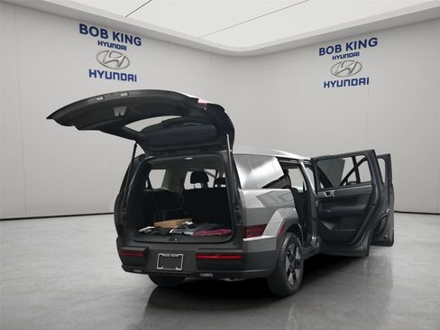 New 2026 Hyundai Santa Fe SE FWD image 21