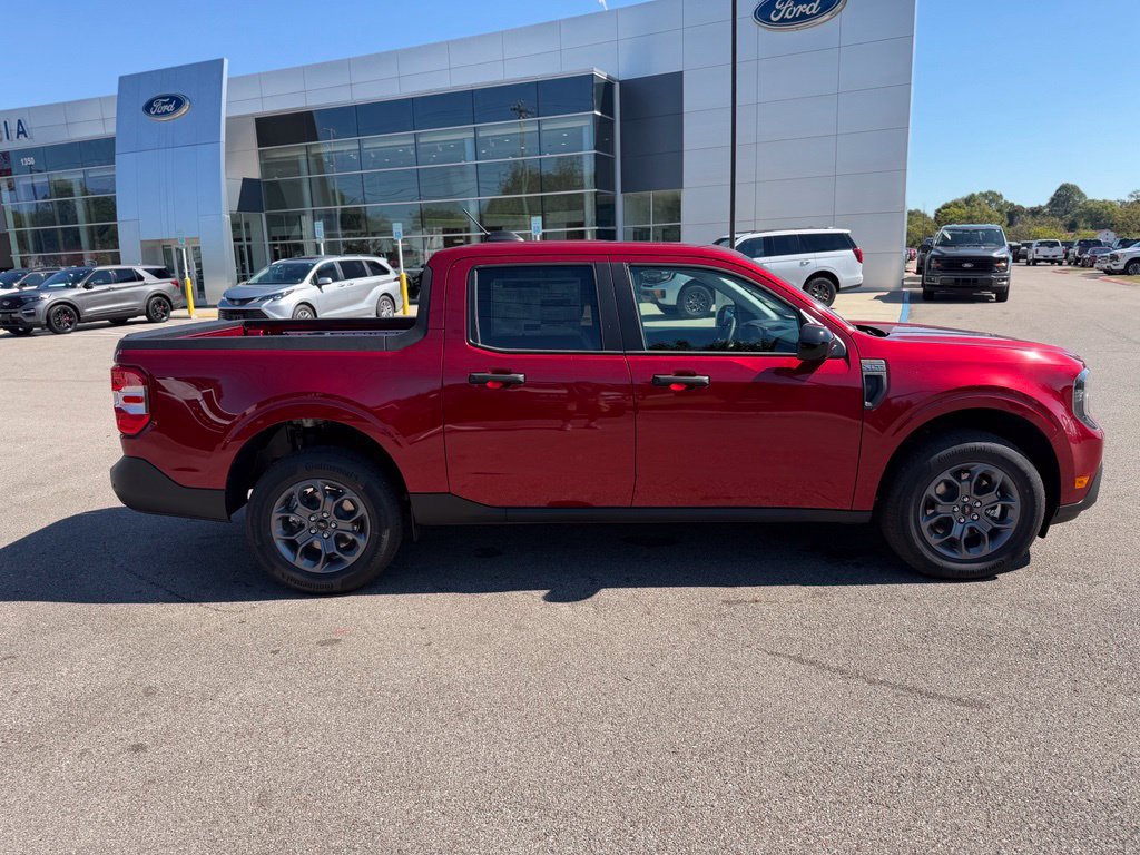 New 2026 Ford Maverick XLT w/ XLT Luxury Package FWD image 7