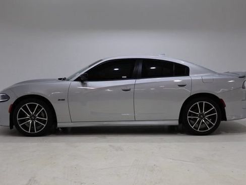Used 2023 Dodge Charger R/T w/ Cold Weather Package RWD image 5