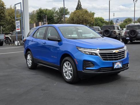 Used 2024 Chevrolet Equinox LS w/ LPO, Floor Liner Package AWD/4WD image 3