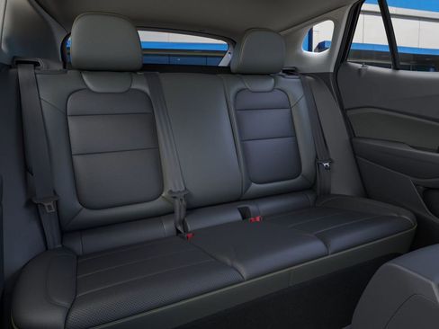 New 2026 Chevrolet Trax ACTIV w/ Sunroof Package image 17