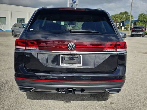 New 2026 Volkswagen Atlas SE image 4