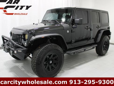 Used 2015 Jeep Wrangler Unlimited Sport w/ Quick Order Package 24S AWD/4WD image 1