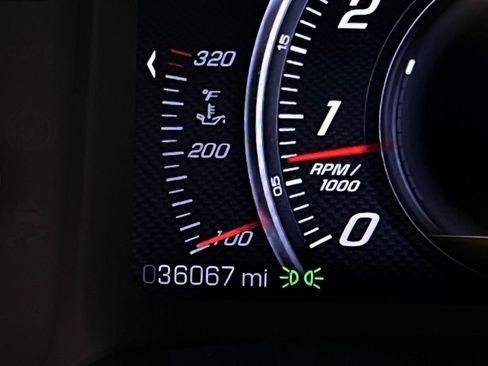 Used 2014 Chevrolet Corvette Base w/ 2LT Preferred Equipment Group image 17