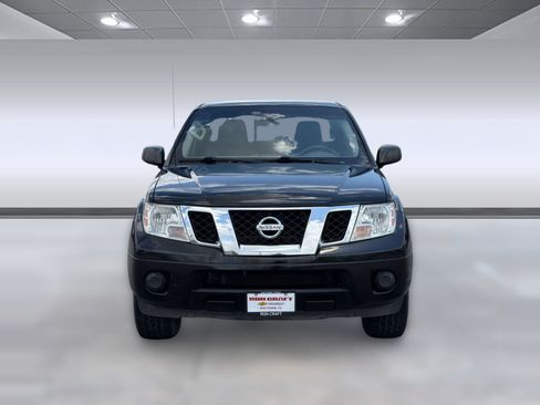 Used 2020 Nissan Frontier SV RWD image 5