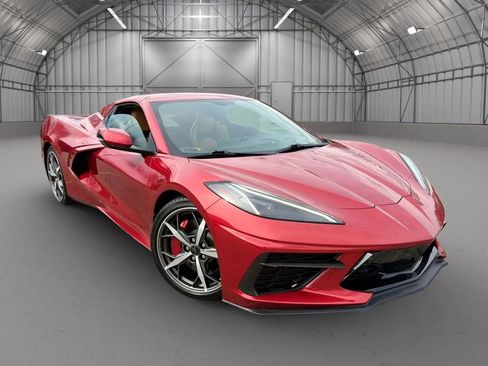 Used 2021 Chevrolet Corvette Stingray Premium Conv w/ Z51 Performance Package image 24
