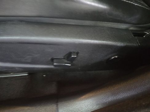 Used 2017 Dodge Charger R/T w/ Plus Group image 19