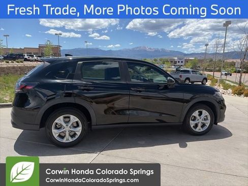 Used 2023 Honda HR-V LX image 10