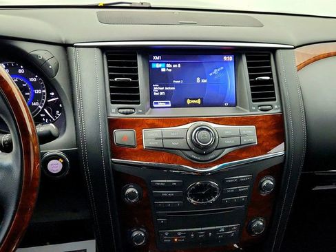 Used 2016 INFINITI QX80 4WD w/ Deluxe Technology Package image 18