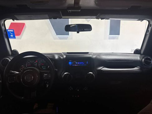 Used 2013 Jeep Wrangler Unlimited Sport image 20