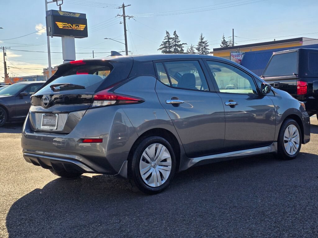 Used 2025 Nissan Leaf S FWD image 6