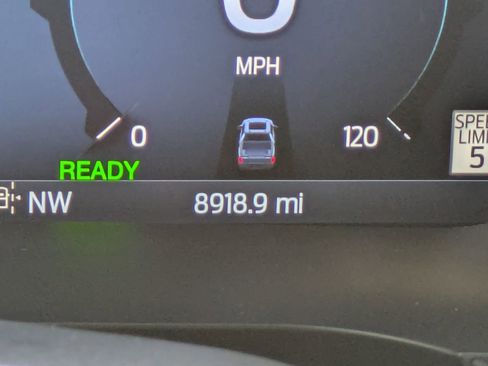 Used 2025 Ford F150 Lariat w/ Equipment Group 501A Mid image 11