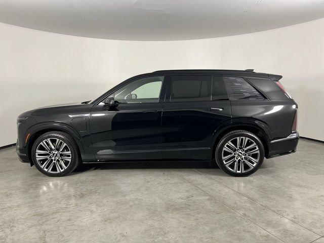 Certified 2026 Cadillac Vistiq Sport w/ LPO, Floor Liner Package AWD/4WD image 5