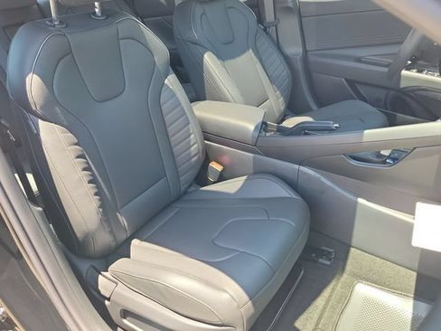 New 2026 Hyundai Elantra SEL Sport FWD image 24