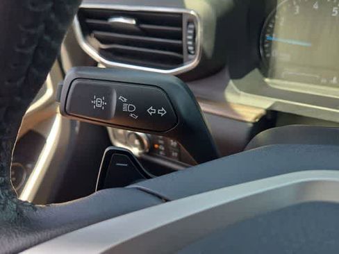 Used 2020 Ford Explorer Limited RWD image 27