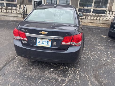 Used 2015 Chevrolet Cruze LT FWD image 3