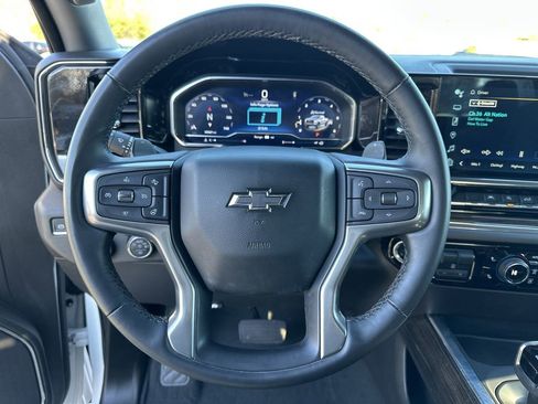 Used 2024 Chevrolet Silverado 1500 LT Trail Boss w/ Protection Package image 12