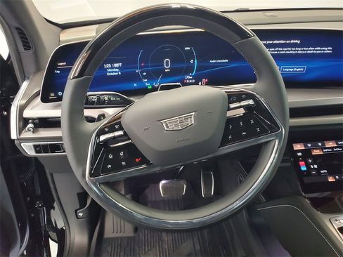 New 2026 Cadillac Vistiq Sport w/ LPO, Floor Liner Package image 11