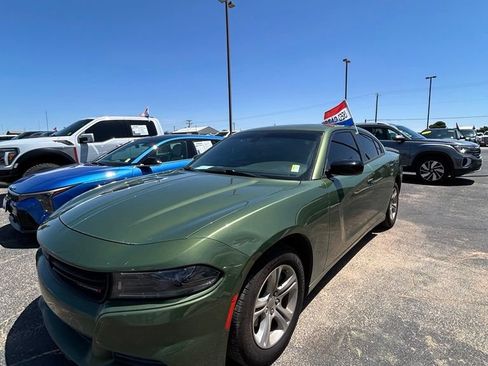 Used 2023 Dodge Charger SXT RWD image 1