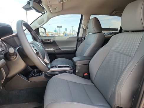 Used 2023 Toyota Tacoma SR5 image 9