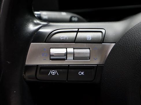 Used 2024 Hyundai Kona SEL FWD image 25