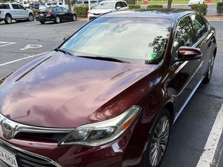 Used 2018 Toyota Avalon Limited FWD video 1