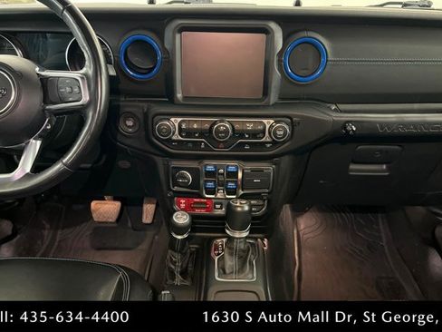 Used 2023 Jeep Wrangler Unlimited Rubicon 4xe w/ Dual Top Group AWD/4WD image 13