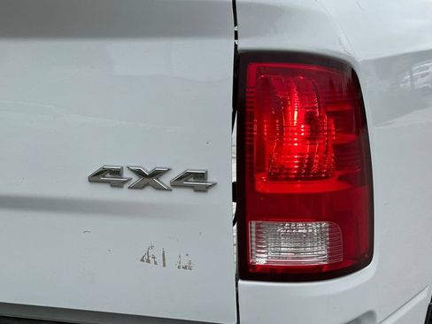 Used 2022 RAM 1500 Classic SLT w/ Electronics Group AWD/4WD image 30