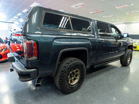 Used 2018 GMC Sierra 1500 Denali AWD/4WD image 5