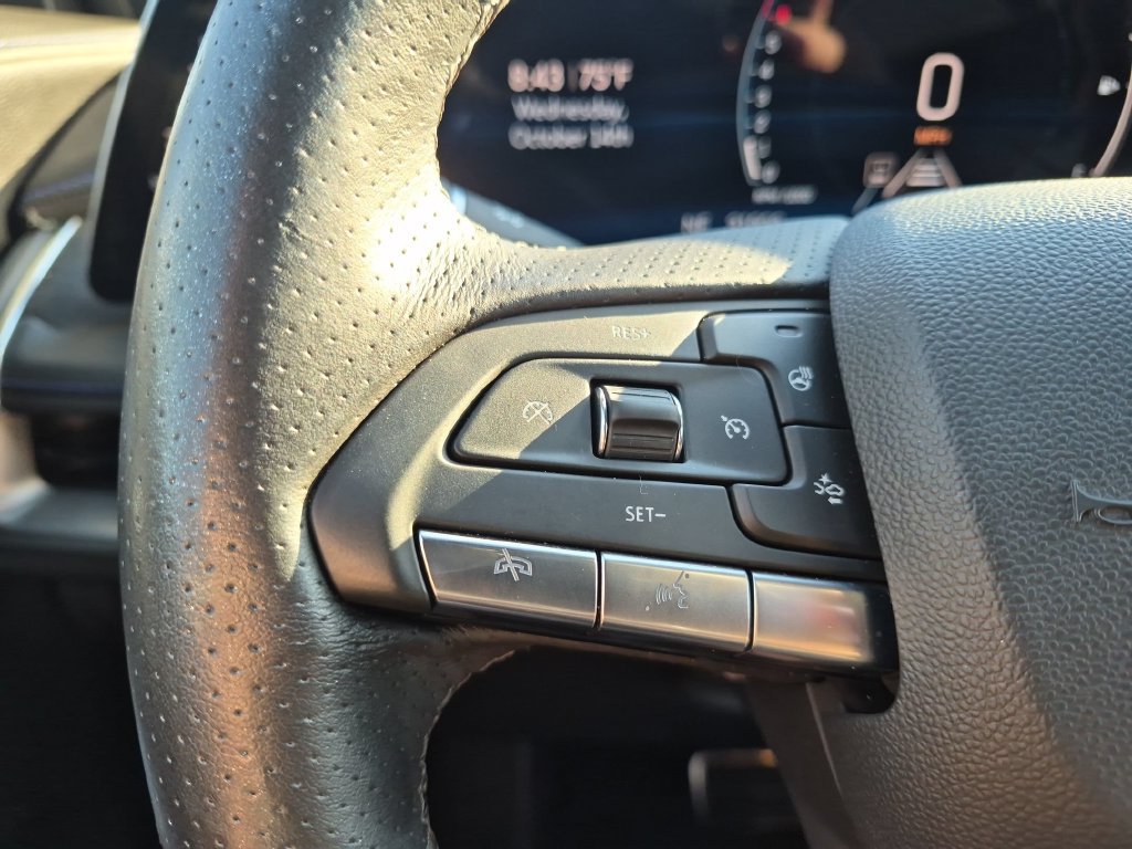 Certified 2024 Cadillac XT4 Sport FWD image 15