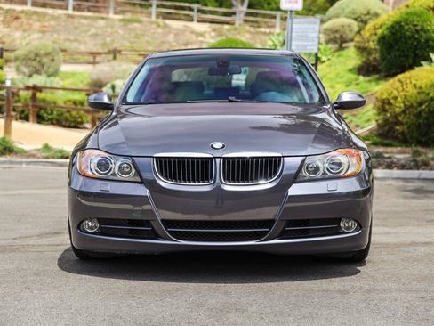 Used 2006 BMW 330i Sedan RWD image 8