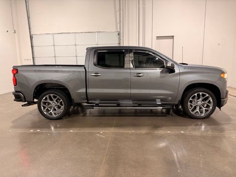 Used 2021 Chevrolet Silverado 1500 Custom RWD image 4