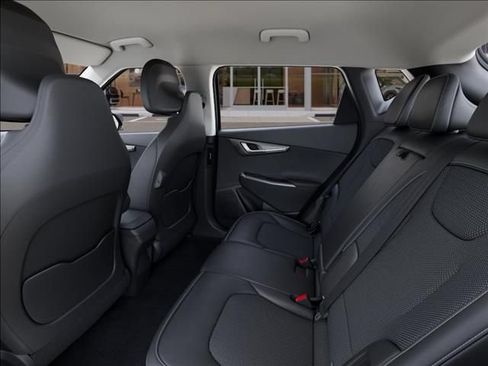 New 2025 Kia EV6 Light RWD image 18