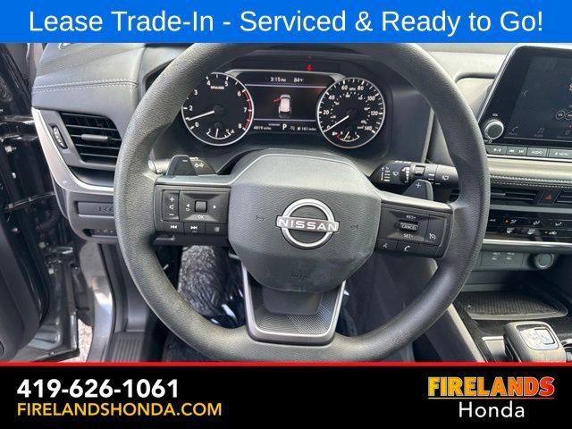 Used 2025 Nissan Rogue S FWD image 15