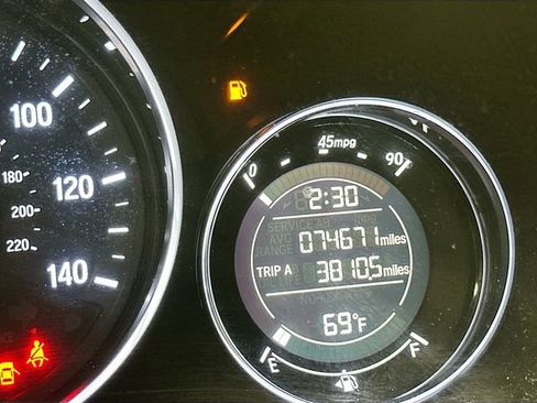 Used 2018 Honda HR-V EX-L image 14