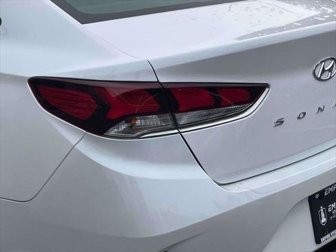 Used 2019 Hyundai Sonata Limited image 10