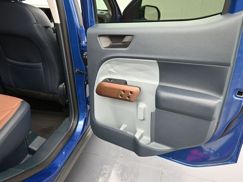 Used 2024 Ford Maverick Lariat w/ FX4 Off-Road Package image 35