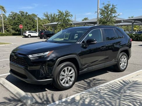 Used 2025 Toyota RAV4 XLE Premium FWD image 1