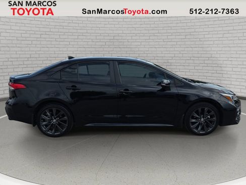 Used 2024 Toyota Corolla SE FWD image 5
