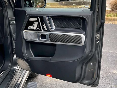 Certified 2022 Mercedes-Benz G 63 AMG 4MATIC image 23