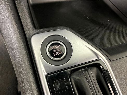 Certified 2024 Nissan Sentra SV FWD image 37