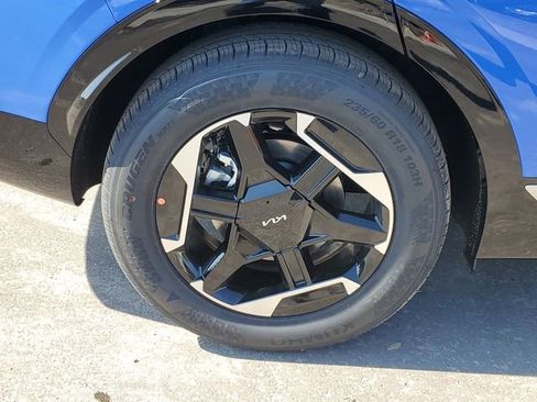 New 2026 Kia Sportage SX image 5