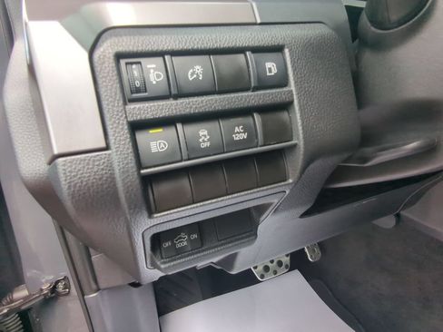 Used 2024 Toyota Tacoma TRD Sport AWD/4WD image 14