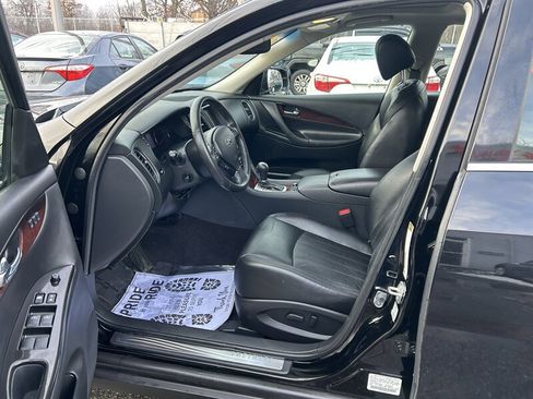 Used 2017 INFINITI QX50 Journey w/ Premium Package image 10