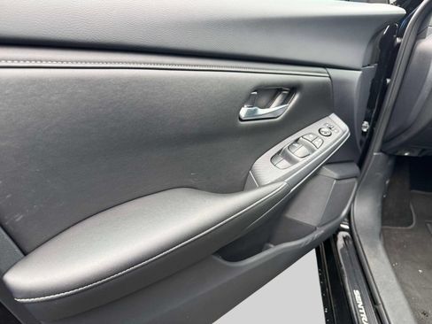 Used 2025 Nissan Sentra SV w/ All-Weather Package FWD image 15